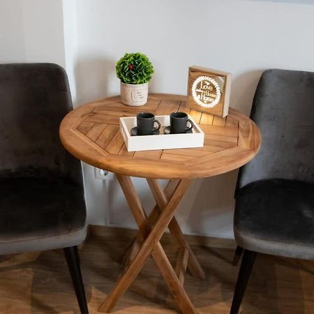 Apartmán Cozy Modern Studio In Soluň Exteriér fotografie